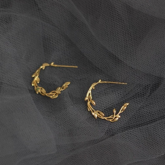 Soft Olive Leaf Hoop Earrings(S925)